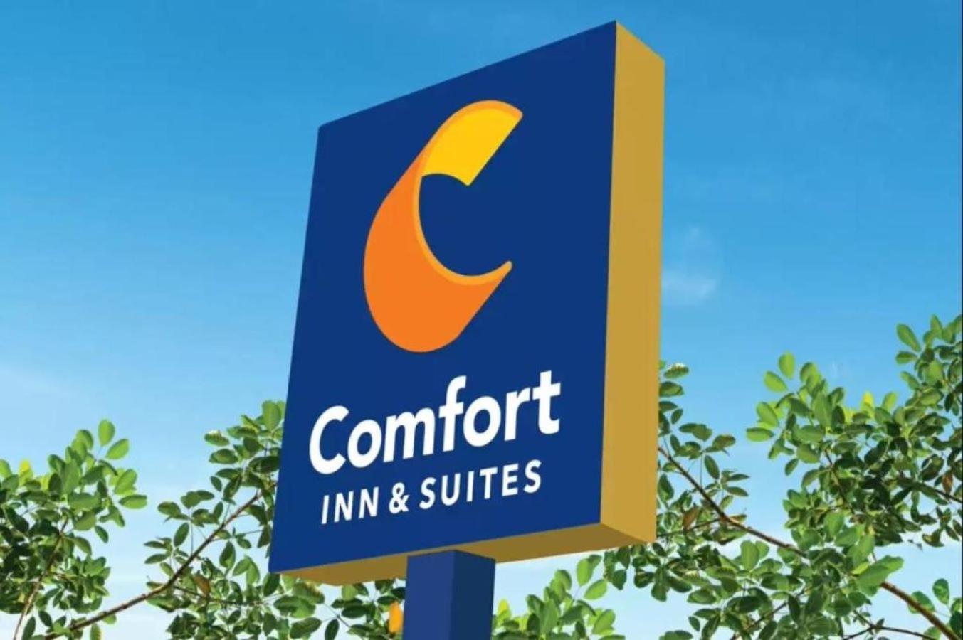 Comfort Inn & Suites Nashville Exterior foto